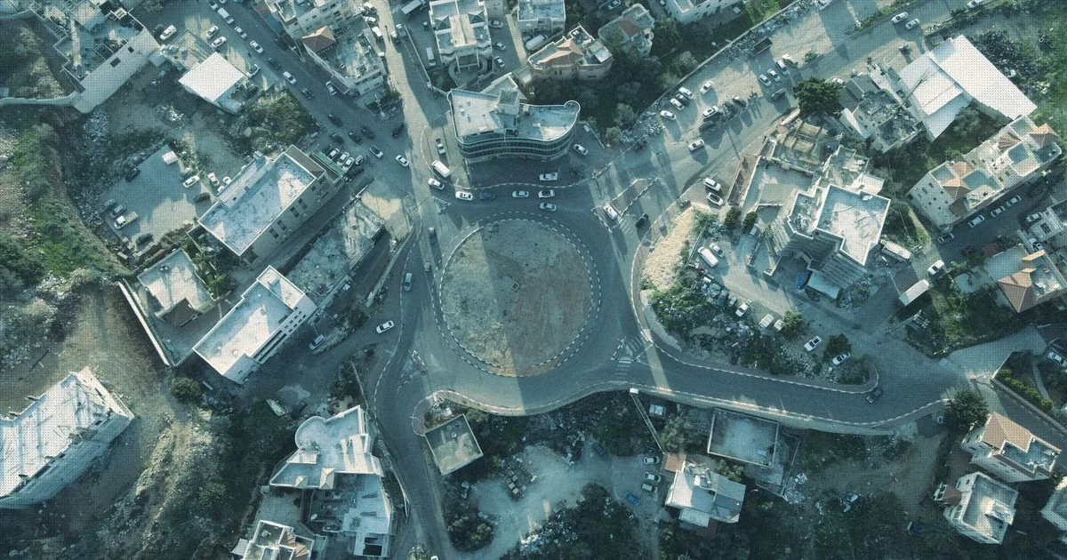 Copertina: Geometria di una Particella in GeoJSON: Come Scaricarla Gratis (2026)