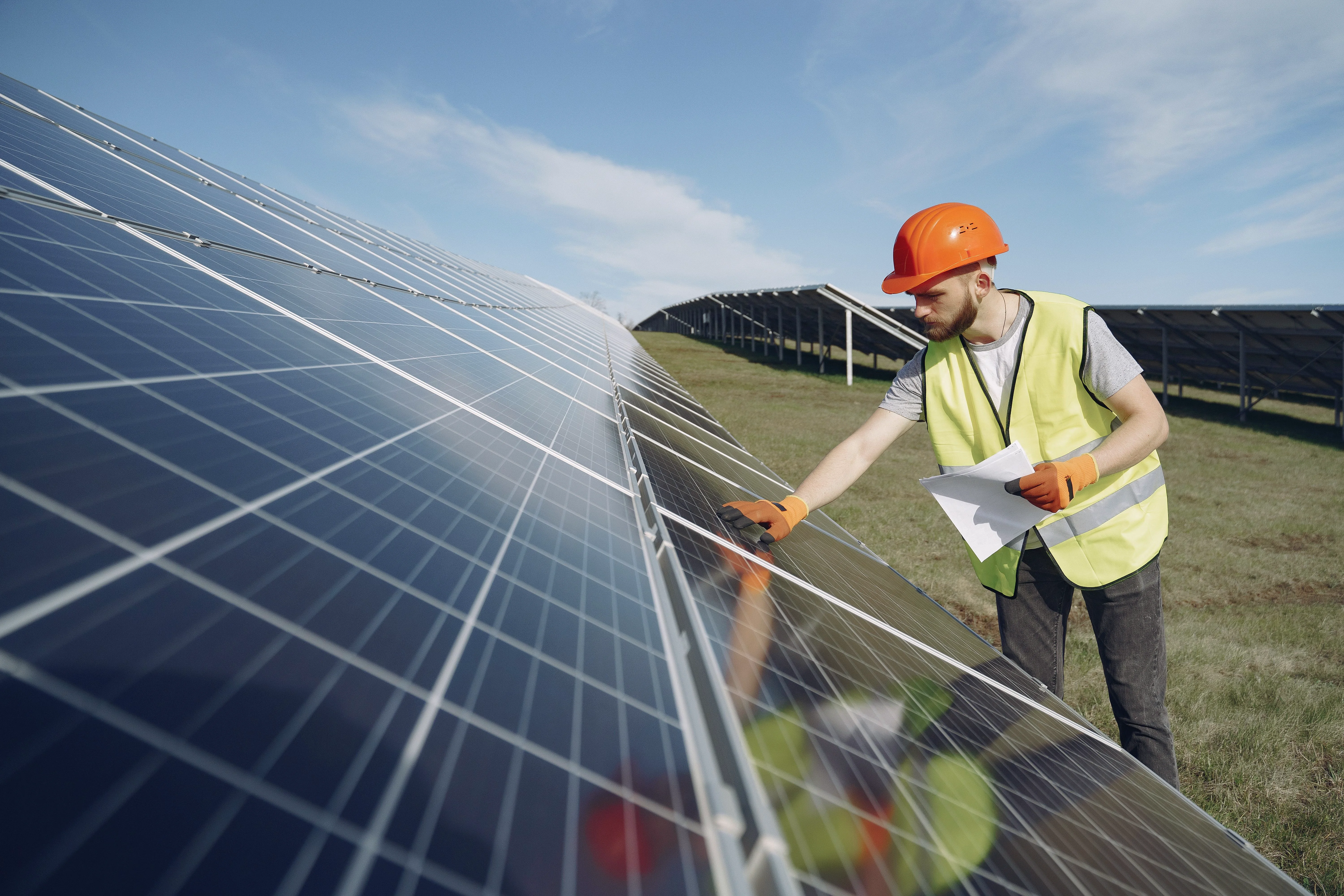 Immagine di copertina per: Il simulatore fotovoltaico di Zornade: quanto produce il tuo tetto